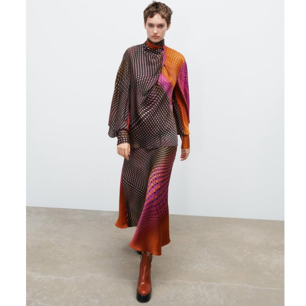 BLOGGER'S FAVE! Zara Printed Midi Skirt NWT - Picture 9 of 15